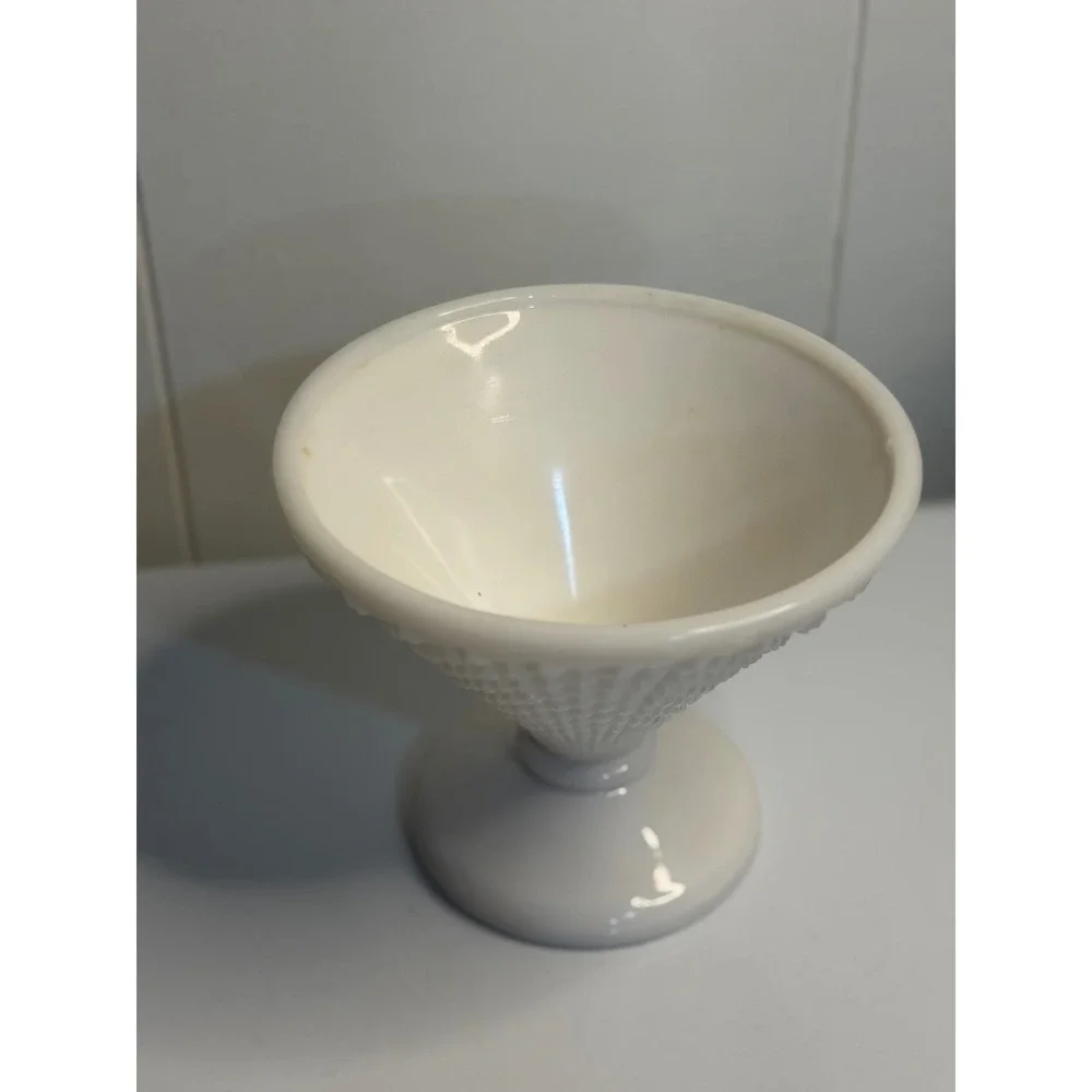 Fenton vtg milk